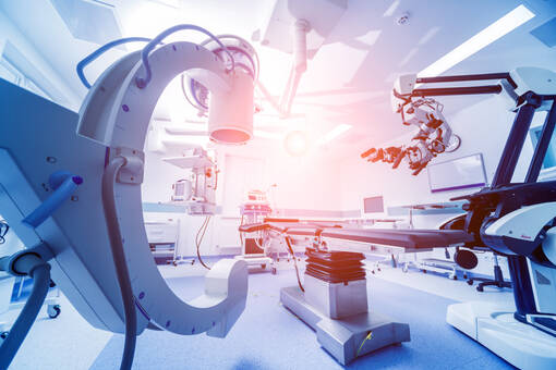 AdobeStock_272220113 Cpn 009 Medtech Alm Essential Guide Iso 13485 Medical Devices Quality