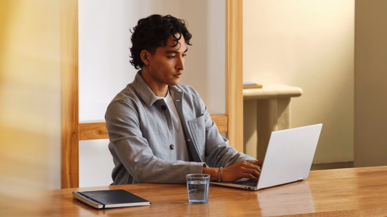 MSFT FY25 Win11Pro Feature Workstations_VP5 1842x1036